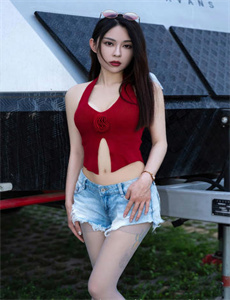 《监狱高压美版免费-进去粗粗硬硬紧紧的好爽免费视频》
